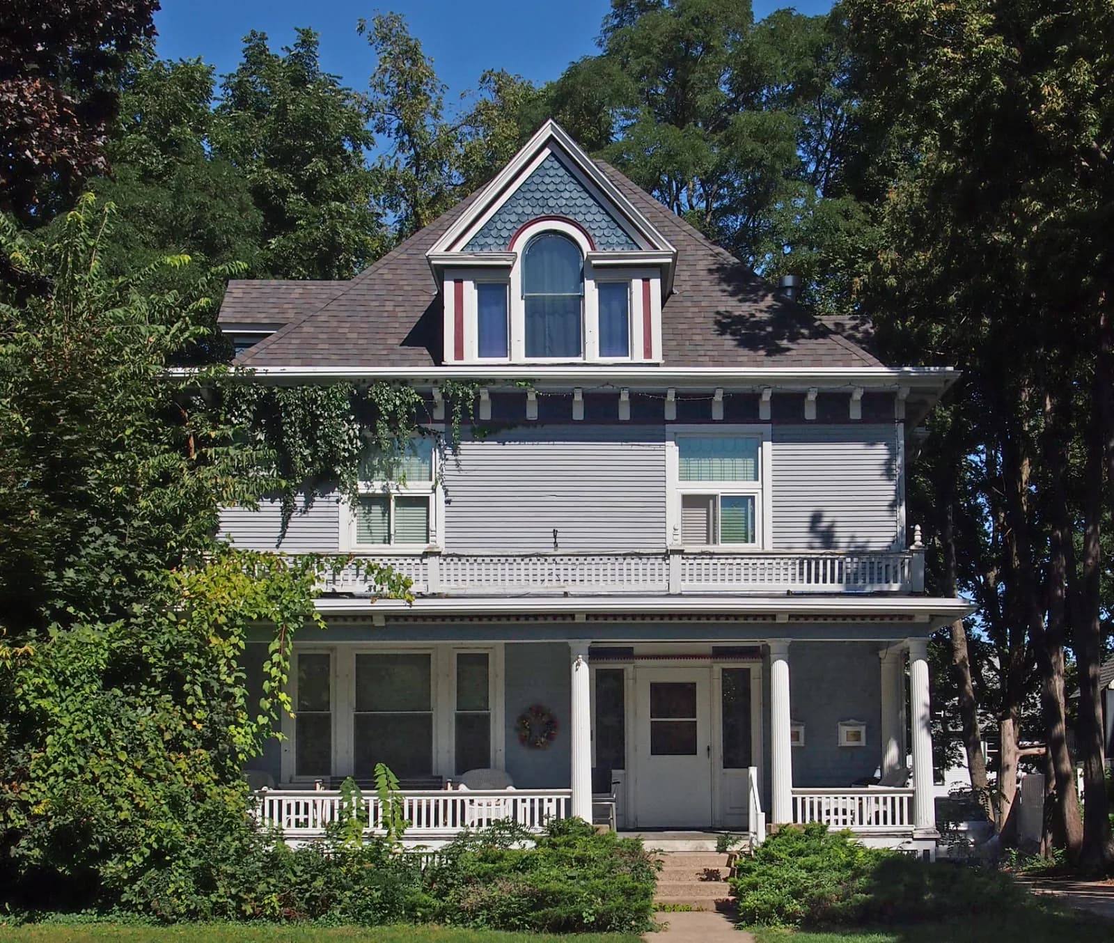 A stately Minnesota residence